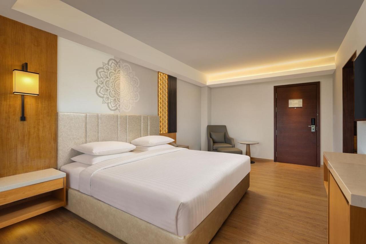 Courtyard By Marriott Tiruchirappalli Exterior foto