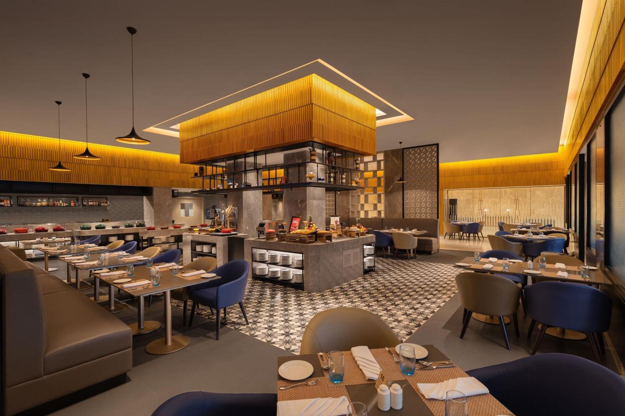 Courtyard By Marriott Tiruchirappalli Exterior foto